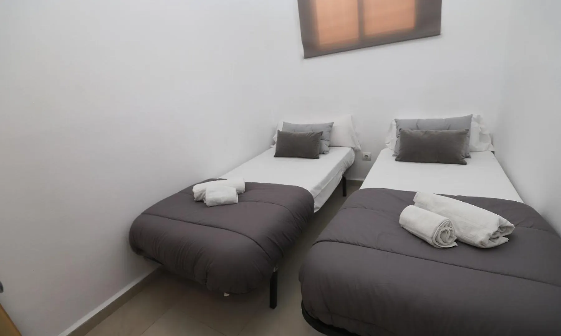 Differentflats Dms Apartment La Pineda