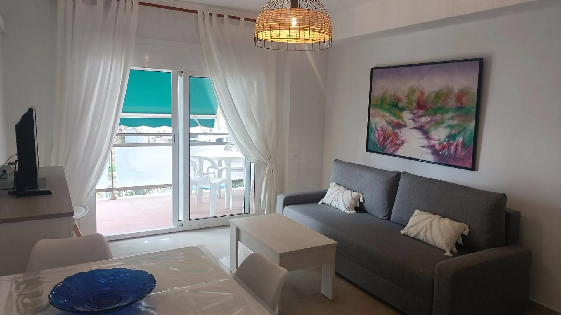 Differentflats Dms Apartment La Pineda
