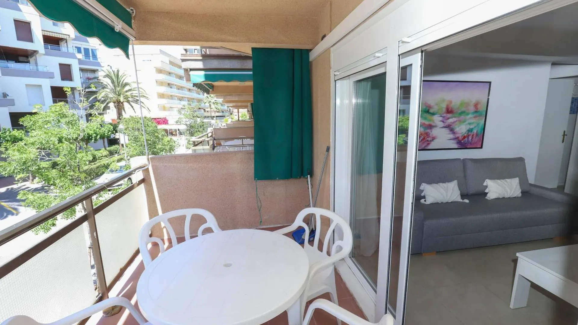 Differentflats Dms Apartment La Pineda