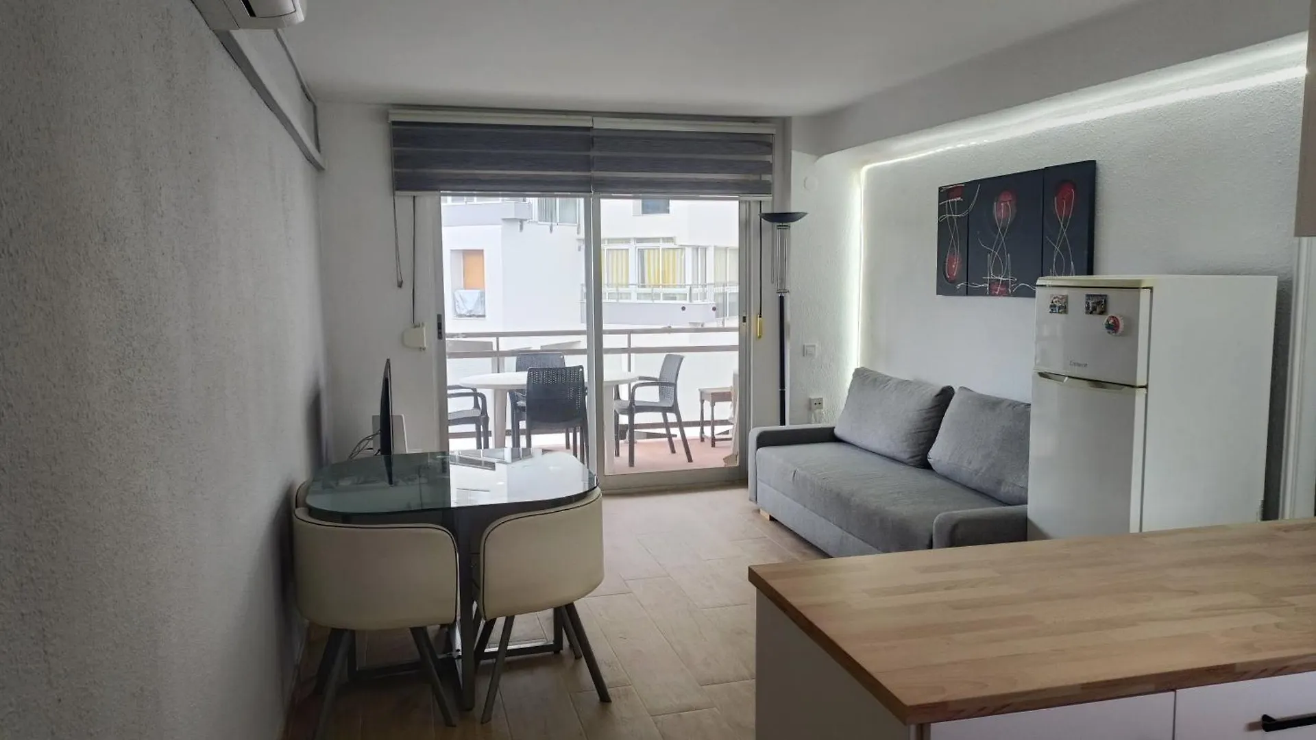 Differentflats Dms Apartment La Pineda